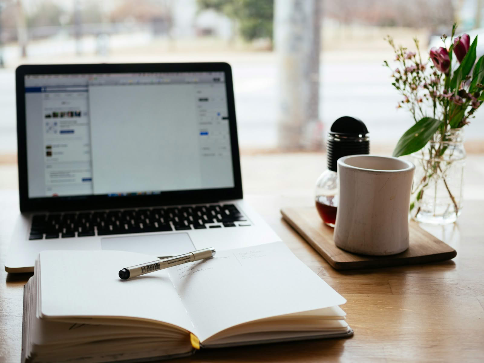 How to Write Compelling Website Content for Your Chiropractic Practice | Haketi How to Write Compelling Website Content for Your Chiropractic Practice