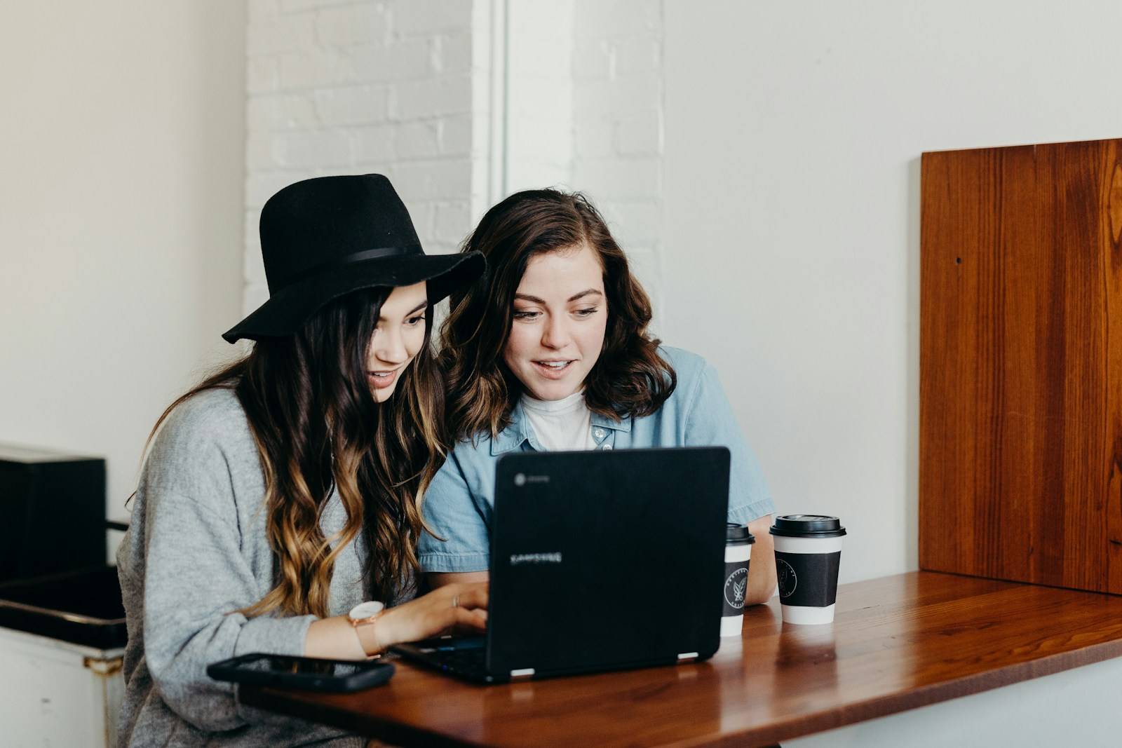 Building Trust and Credibility Online with Web Design